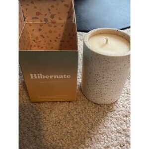 Favor Hibernate Candle